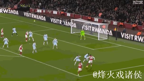 塔帅:马杜埃凯和萨卡各有特点,他们的竞争能让 塔帅:马杜埃凯和萨卡各有特点,他们的竞争能让