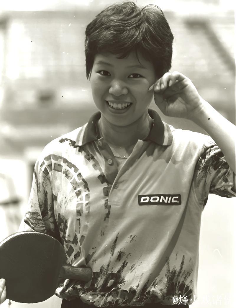 62岁倪夏莲说回到球场就像小姑娘了 62岁倪夏莲说回到球场就像小姑娘了