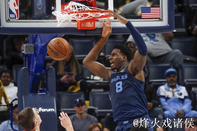 找回自己！杰克逊半场11投9中，得到21分2篮板2助攻1抢断2帽