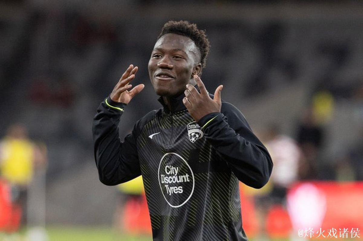 记者：沃特福德300万欧元+50%转会分成报价拜仁小将伊兰昆达